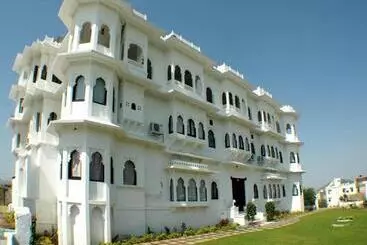Hotel Karohi Haveli   A Heritage