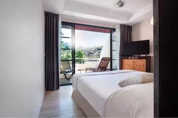 Отель Te Moana Tahiti Resort