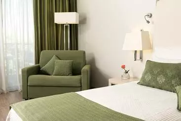 Hotelli Minos Mare Royal