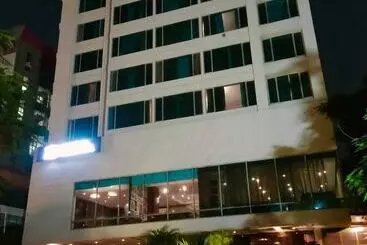 فندق Royal Orchid Central Jaipur, Bani Park