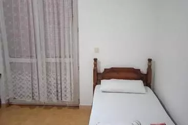 تختخواب و صبحانه Apartments Regina