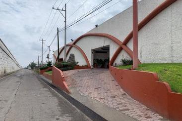 Auto Hotel Villa Del Río