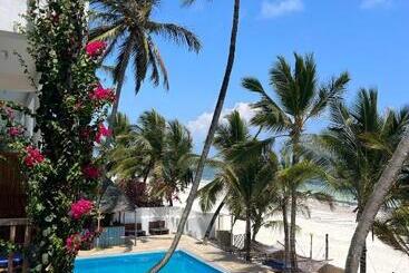 ホテル Sky & Sand Zanzibar