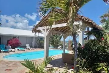 پانسیون Tiko Lodge Sxm
