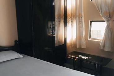 膳宿费 Nhà Nghỉ Minh Quân