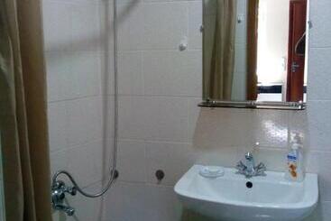 پانسیون Apartment On Erekle 25a