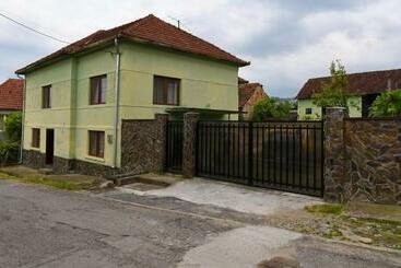 پانسیون Casa Para