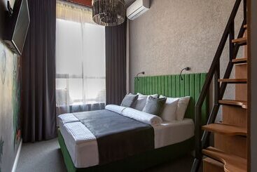 בית מלון כפרי Q Block Capsule