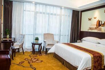 Otel Vienna International