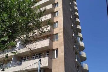 Hostel Panorama Hotel On Baghramyan Avenue