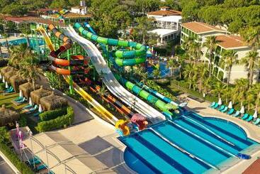 Crystal Flora Beach Resort - Ultimate All Inclusive