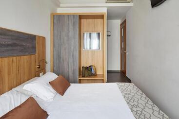 住宿加早餐  Sette Angeli Rooms