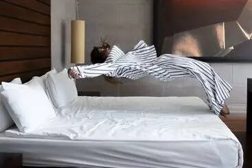 Hotel No 81