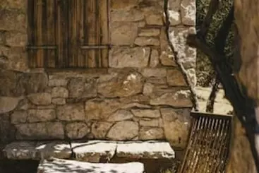 Lovely Cottage With Sea Views In Selca, Croatia