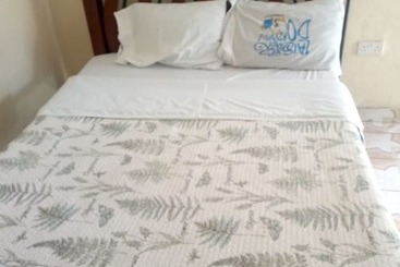 پانسیون Framjow Highway Lodge Adults Only