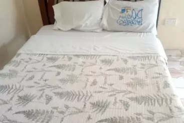 پانسیون Framjow Highway Lodge   Adults Only