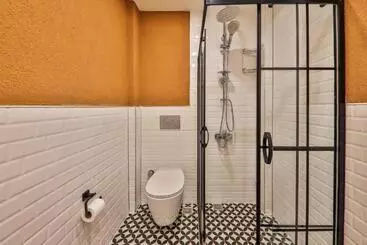 هتل آپارتمان Yaz Apart