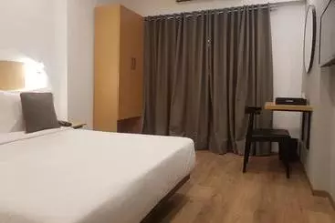 Hotel Samrat