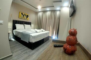 Bed and Breakfast Afrodite Suites