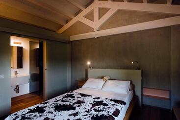 Bed and Breakfast Rara Factory Design House