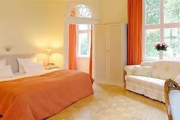 Hotel Schloss Wedendorf