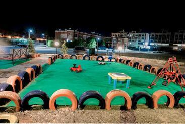 هتل آپارتمان Andalusia Blue Beach Hurghada