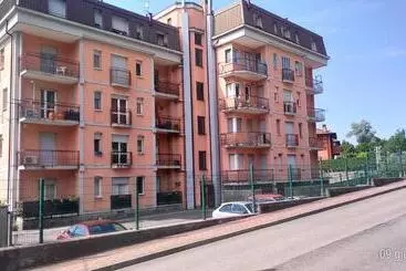 ユースホステル Cornizzolo Bed Breakfast