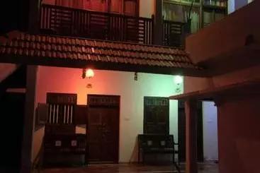 Resort Lemon Dew Beach House, Alleppey Beach