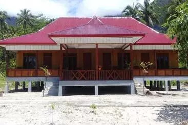 Retkeilymaja Nusa Nalan Beach Resort
