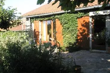 Aamiaismajoitus (B&B) La Ferme De Leychoisier