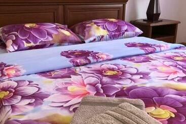 بنسيون Guest House On Ivana Franka