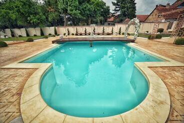 酒店 Bellavista Deta