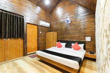 Hotel Capital O King Water Park & Resort