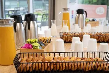 Hotelli La Résidence Du Parc D Olhain