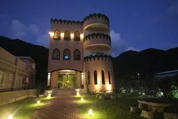 هتل Lian Chinq Diving B&b