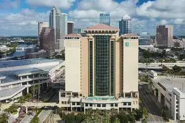 هتل Embassy Suites By Hilton Tampa Downtown Convention Center