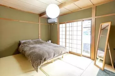 Bed and Breakfast 奈良五條の宿 彩 Irodori
