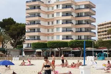 Apartamentos Calablanca