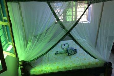 Bed and Breakfast Every Change Begins With Dreams