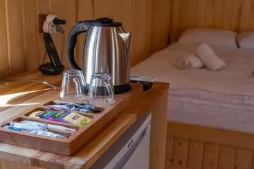 Bed and Breakfast Tahtalı Göl Evleri