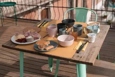 Bed and Breakfast La Cascina // Valfaccenda