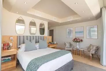 Pension Room In Guest Room   Charming Room With A Sea View