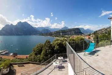 Pension  Vistalago Torbole