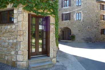Bed & Breakfast La Vieille Tour