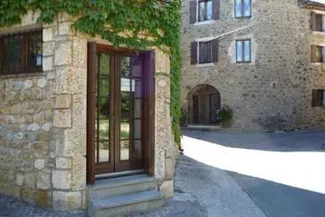 Bed and Breakfast La Vieille Tour
