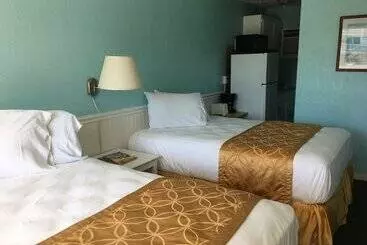 Harbor Mist Family Motel