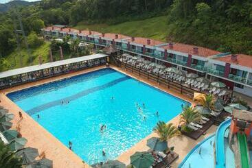 Villa Di Acqua Hotel Parque Cascanéia