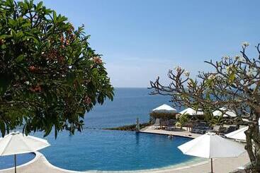 ویلا Blue Point Resort And Spa