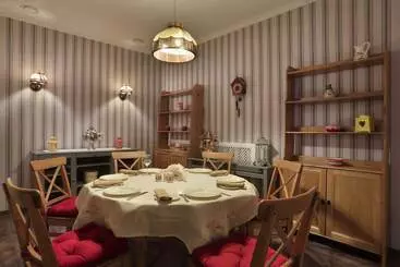 ホテル Sosnovyi Bor