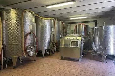 ホテル Agriturismo Finestre Di Langa